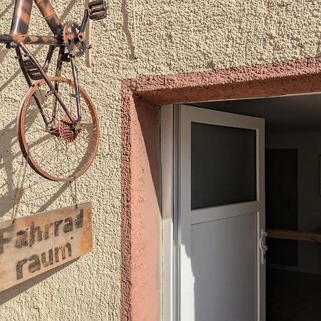 Hotel & Restaurant Bruehler Hof Винтрих Экстерьер фото